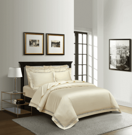 bed sheet-betywasche-lace-cream